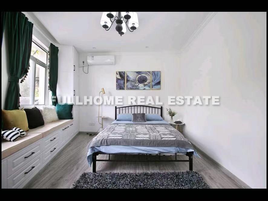 Lane 1-1000 Weihai Road Old House - Interior view 3, Shanghai rental property
