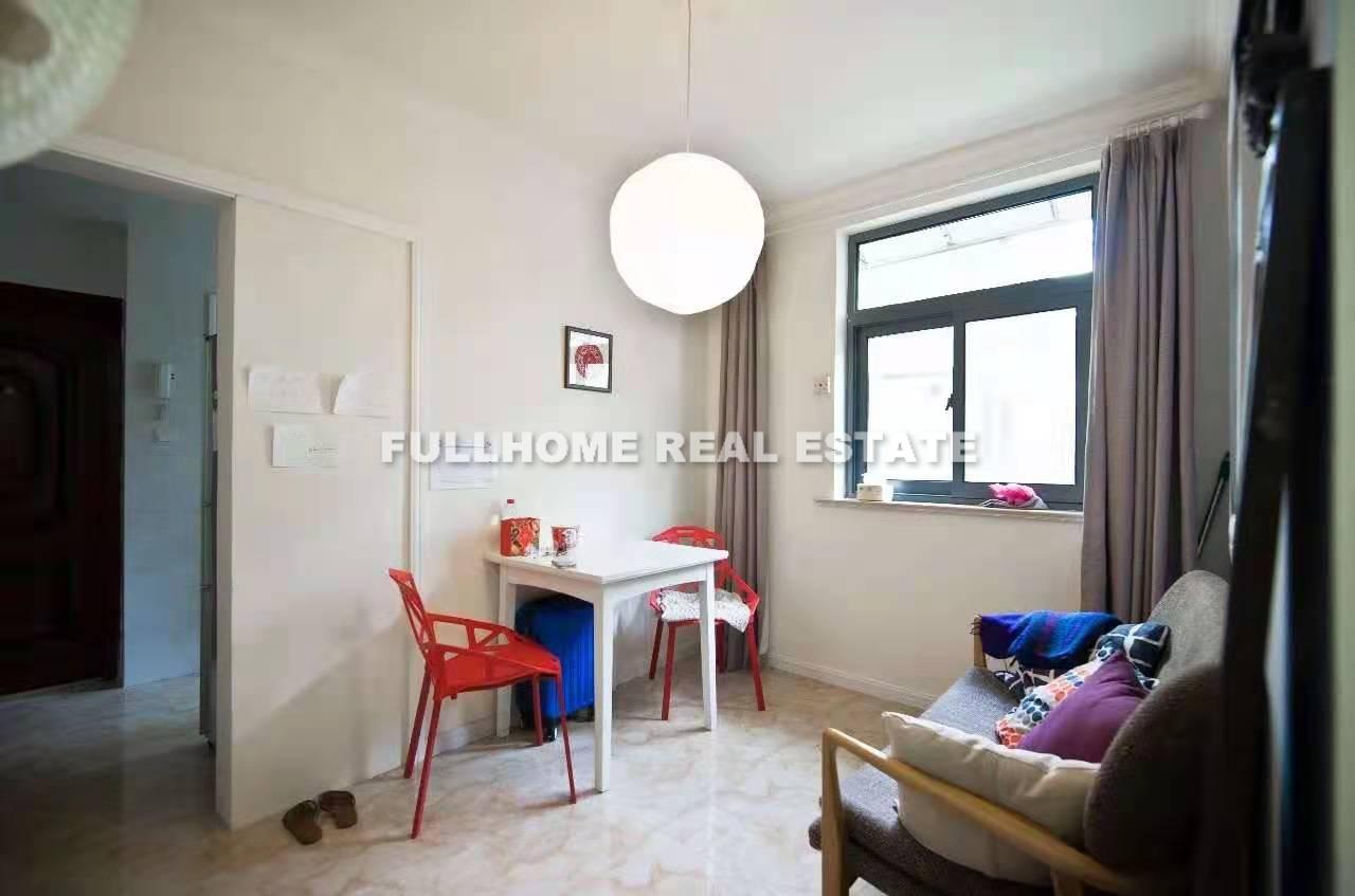 Lane 1-500 Yongkang Road Old House - 2 bedroom apartment in Shanghai, FFC, Downtown