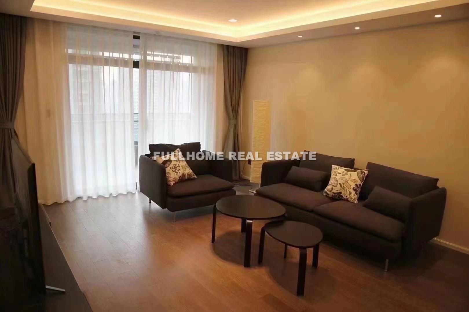 Same compound: SUHE RONGJING, 2 bedrooms in Shanghai