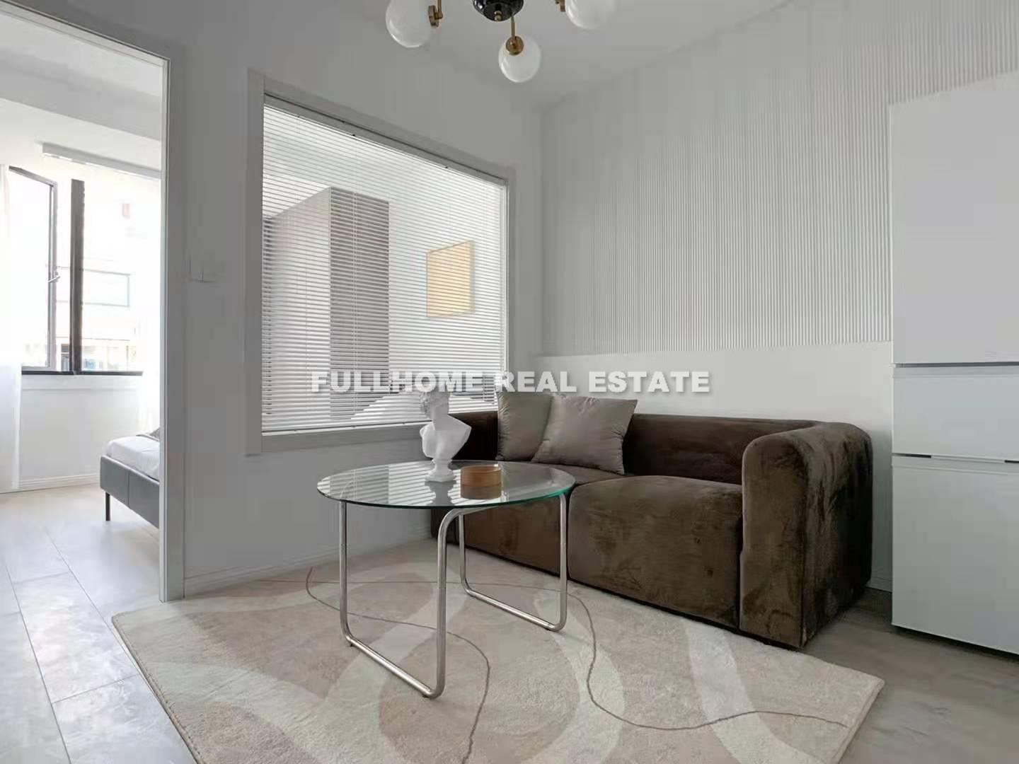 Same compound: Jin Yuan Li, 1 bedrooms in Shanghai