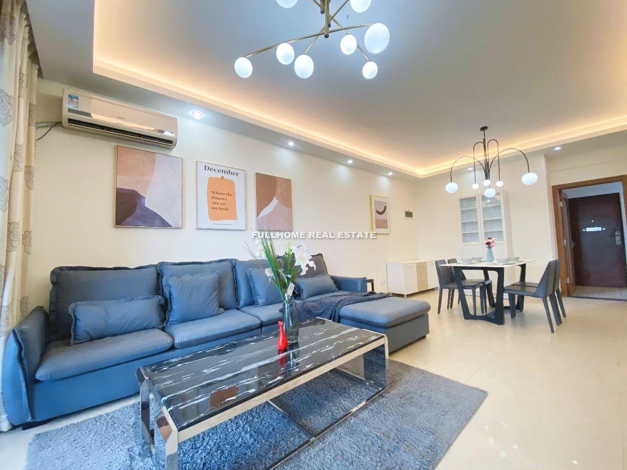 Same compound: Peninsula Phase II, 4 bedrooms in Shenzhen