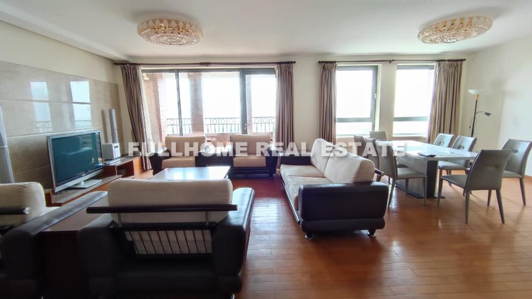 Green Court - 3 bedroom apartment in Shanghai, Jingqiao Green City, Pudong