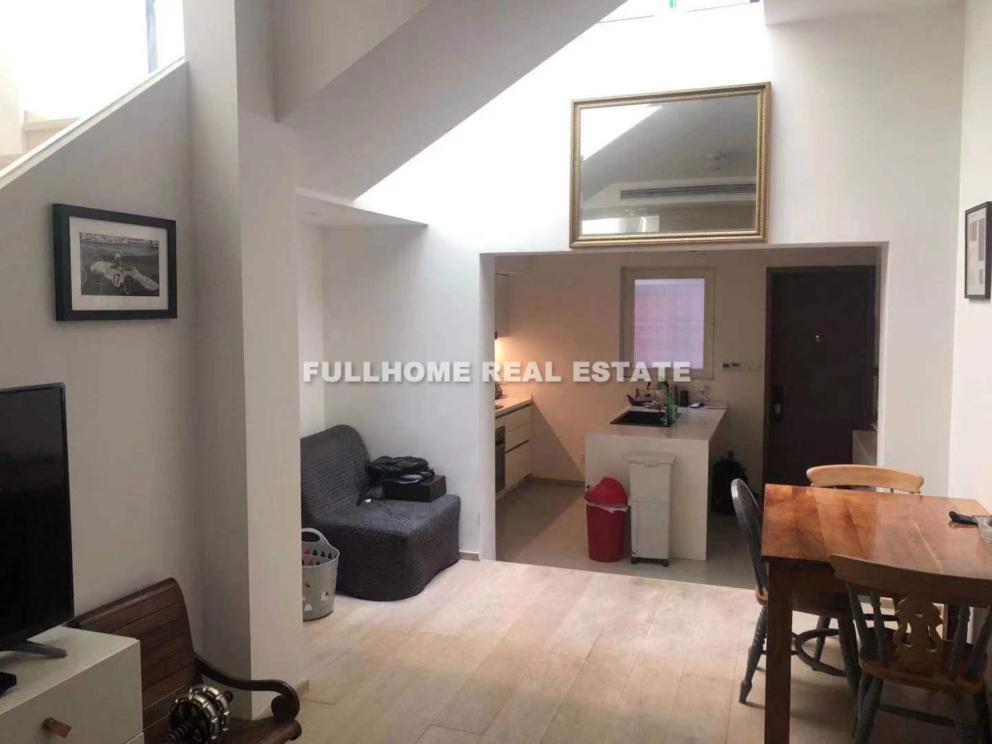 No. 479 West  Nanjing Road Old House - Interior view 2, Shanghai rental property