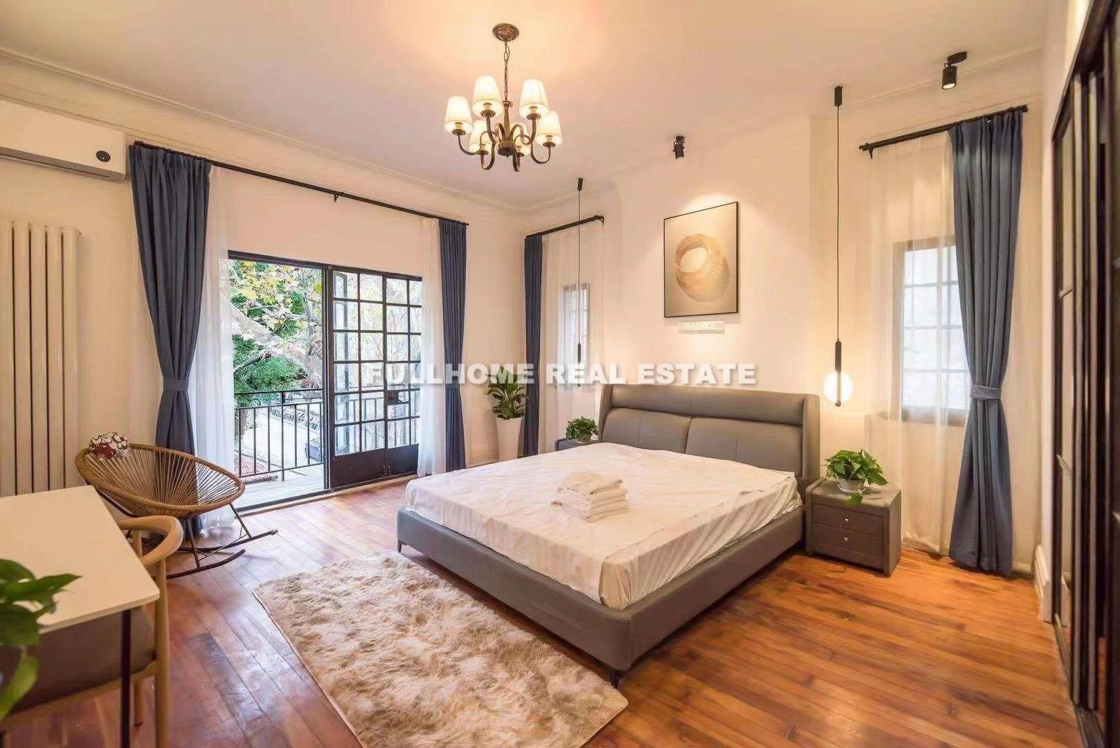 Lane 600-1000 South Jianguo Road Old House - 2 bedroom apartment in Shanghai, FFC, Downtown