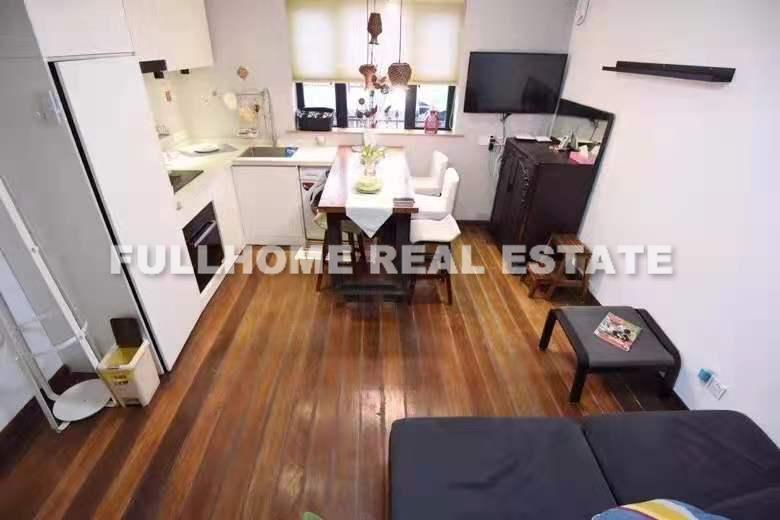 Lane 1-1000 Weihai Road Old House - Interior view 2, Shanghai rental property