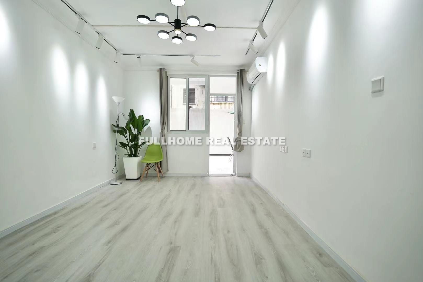 Lane 1-100 Shaoxing Road Old House - 1 bedroom apartment in Shanghai, FFC, Downtown