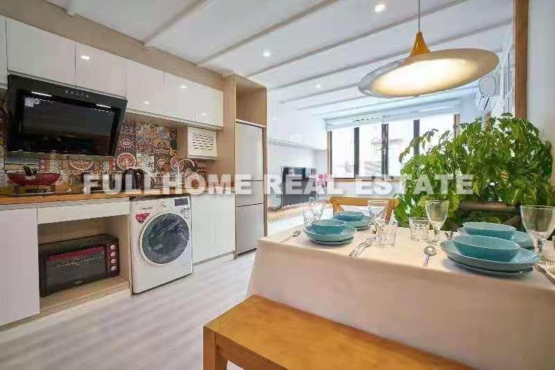 Lane 1-300 Jiashan Road Old House - 2 bedroom apartment in Shanghai, , 
