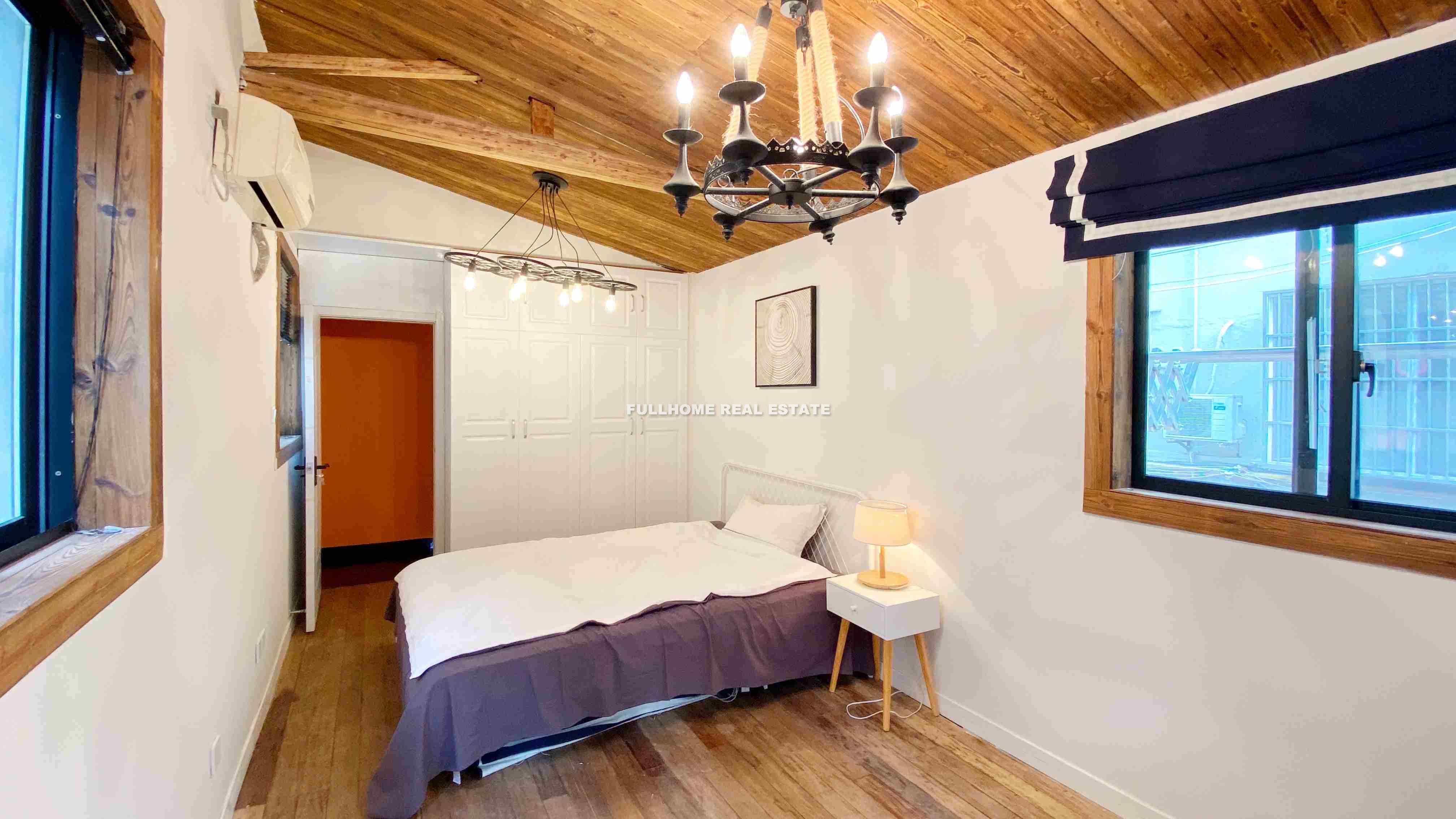 Lane 100-2000 West Nan Jing Road Old House - Interior view 11, Shanghai rental property