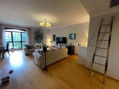 Similar property: Shanghai Racquet Club, 4 bedrooms, 240 sqm in Shanghai