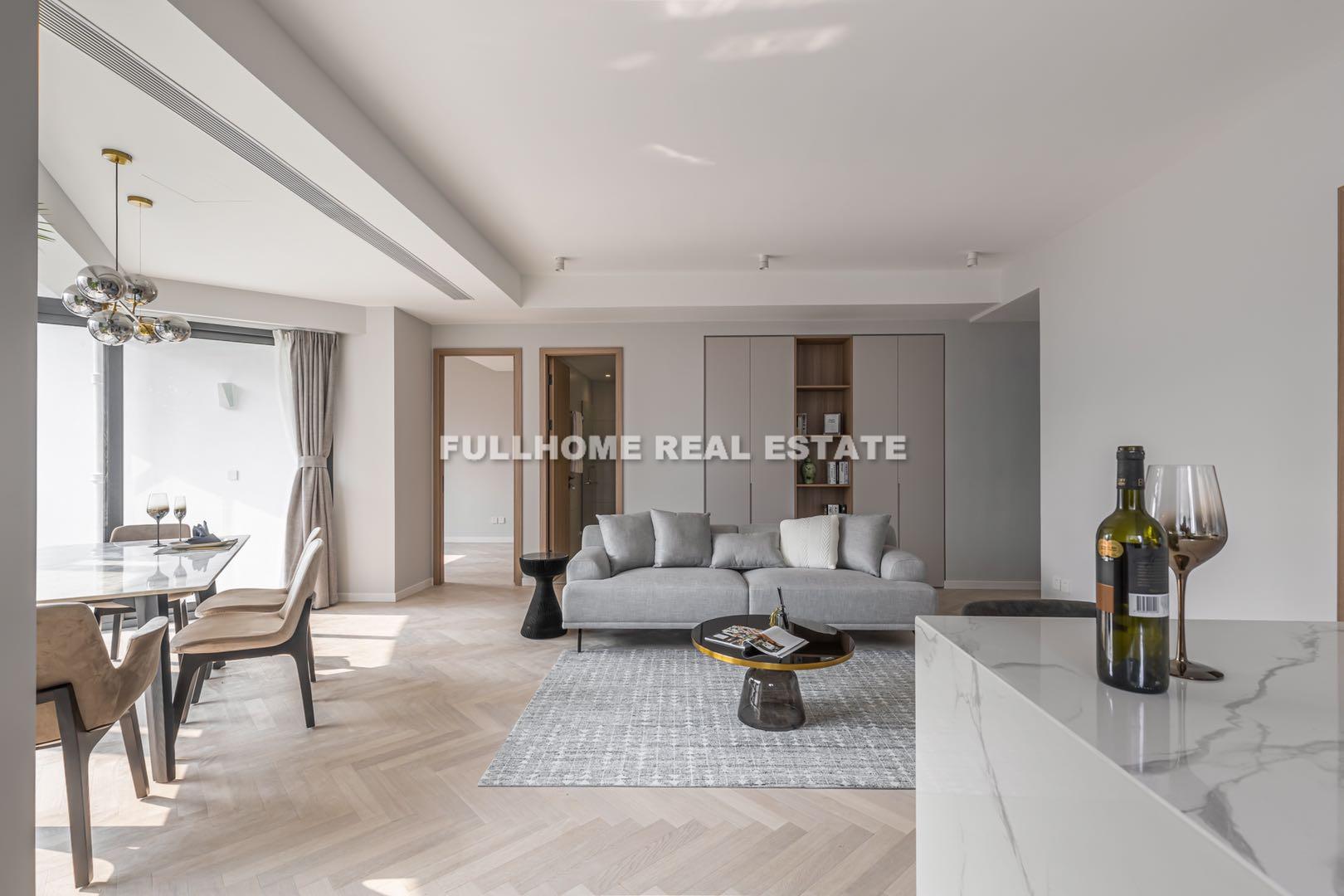 Same compound: Jin Bi Apartment, 2 bedrooms in Shanghai