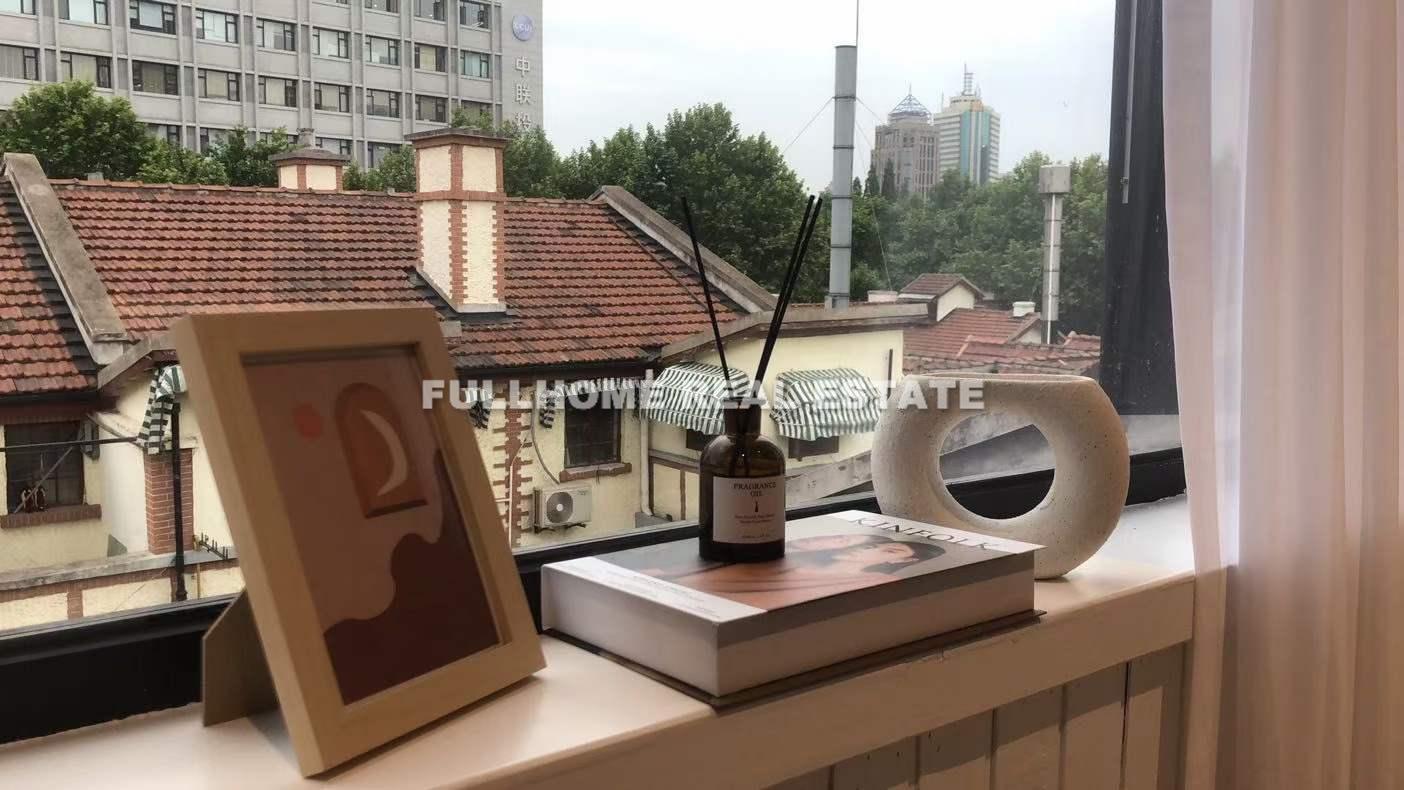 Lane 401-800 Changle Road Old House	 - Interior view 7, Shanghai rental property