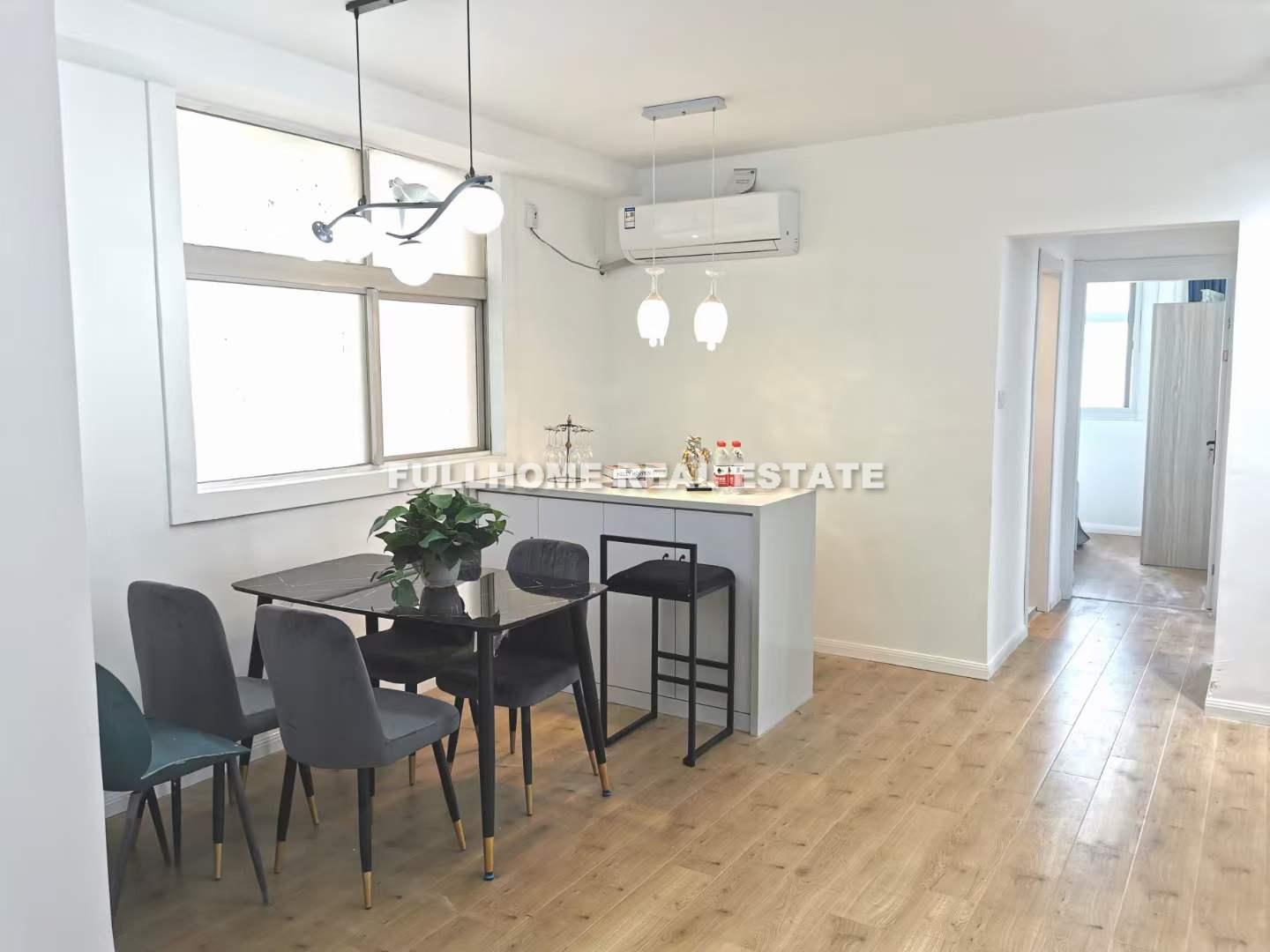 Shi Ye Appartment - 2 bedroom apartment in Shanghai, Xujiahui, Downtown