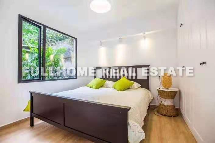 No.1-300 West Fuxing Road Old House - Interior view 6, Shanghai rental property