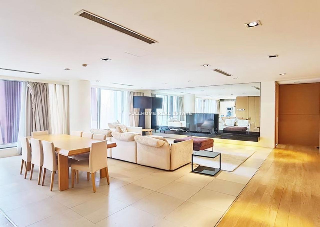 Beijing SOHO Residence - 3 bedroom apartment in Beijing, Lufthansa