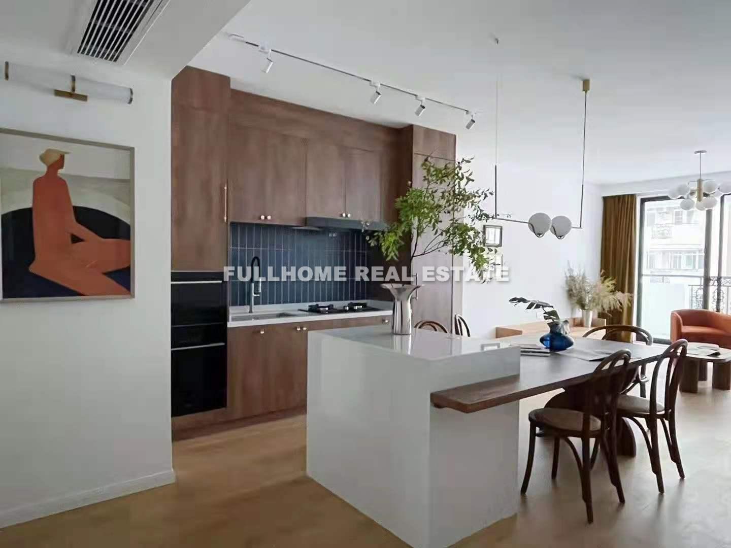 Xinhua Apartment - 3 bedroom apartment in Shanghai, Downtown, Downtown