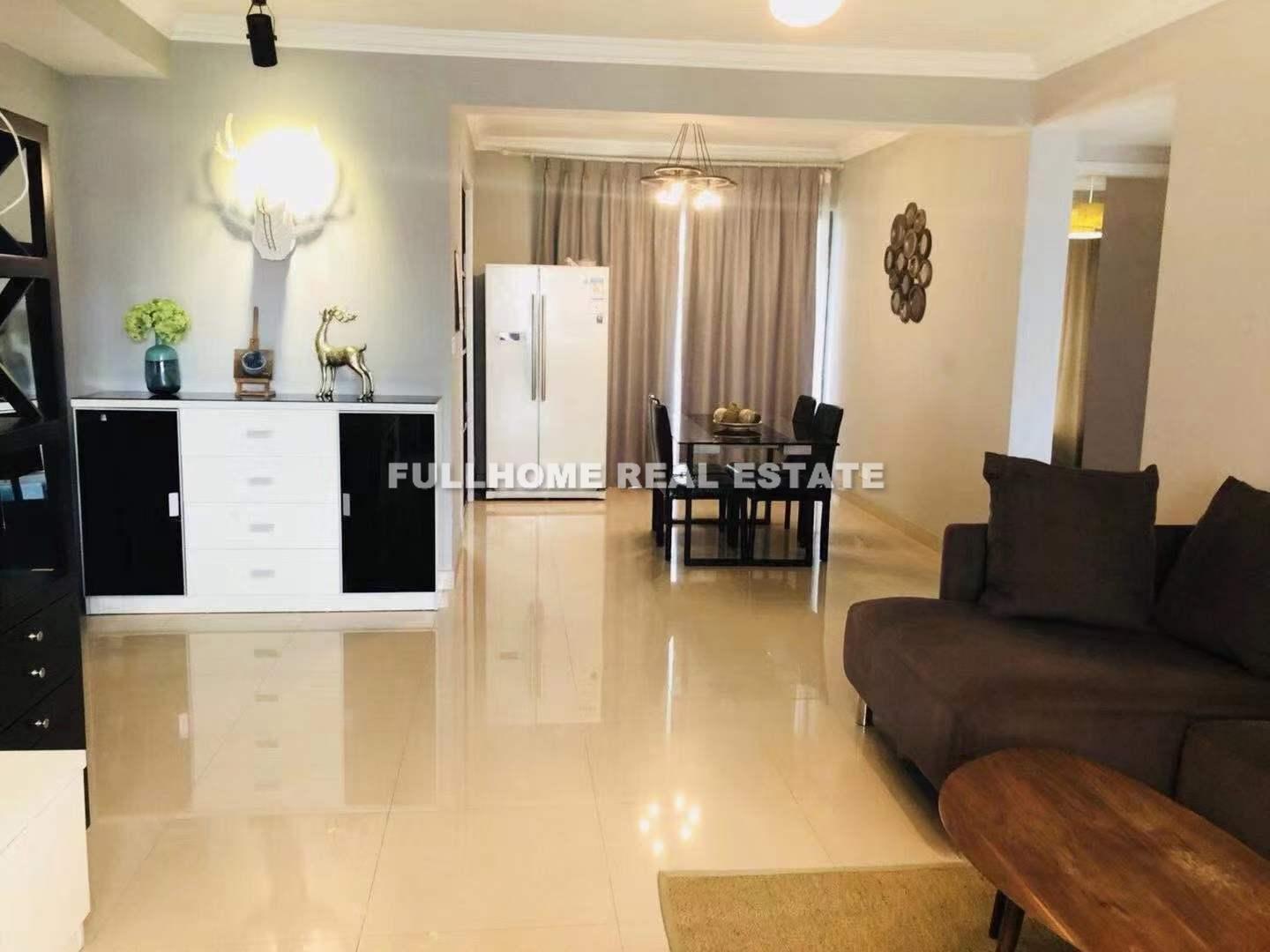 Same compound: Zhongbang Fengyayuan, 3 bedrooms in Shanghai