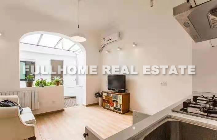 No.1-300 West Fuxing Road Old House - Interior view 2, Shanghai rental property