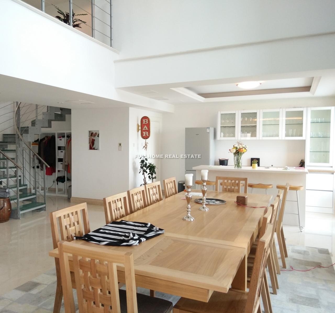 Guangcai International Mansion - 5 bedroom apartment in Beijing, Sanlitun