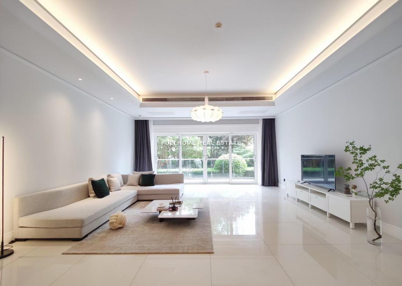 Beijing Golf Palace - 2 bedroom apartment in Beijing, Chaoyang Park