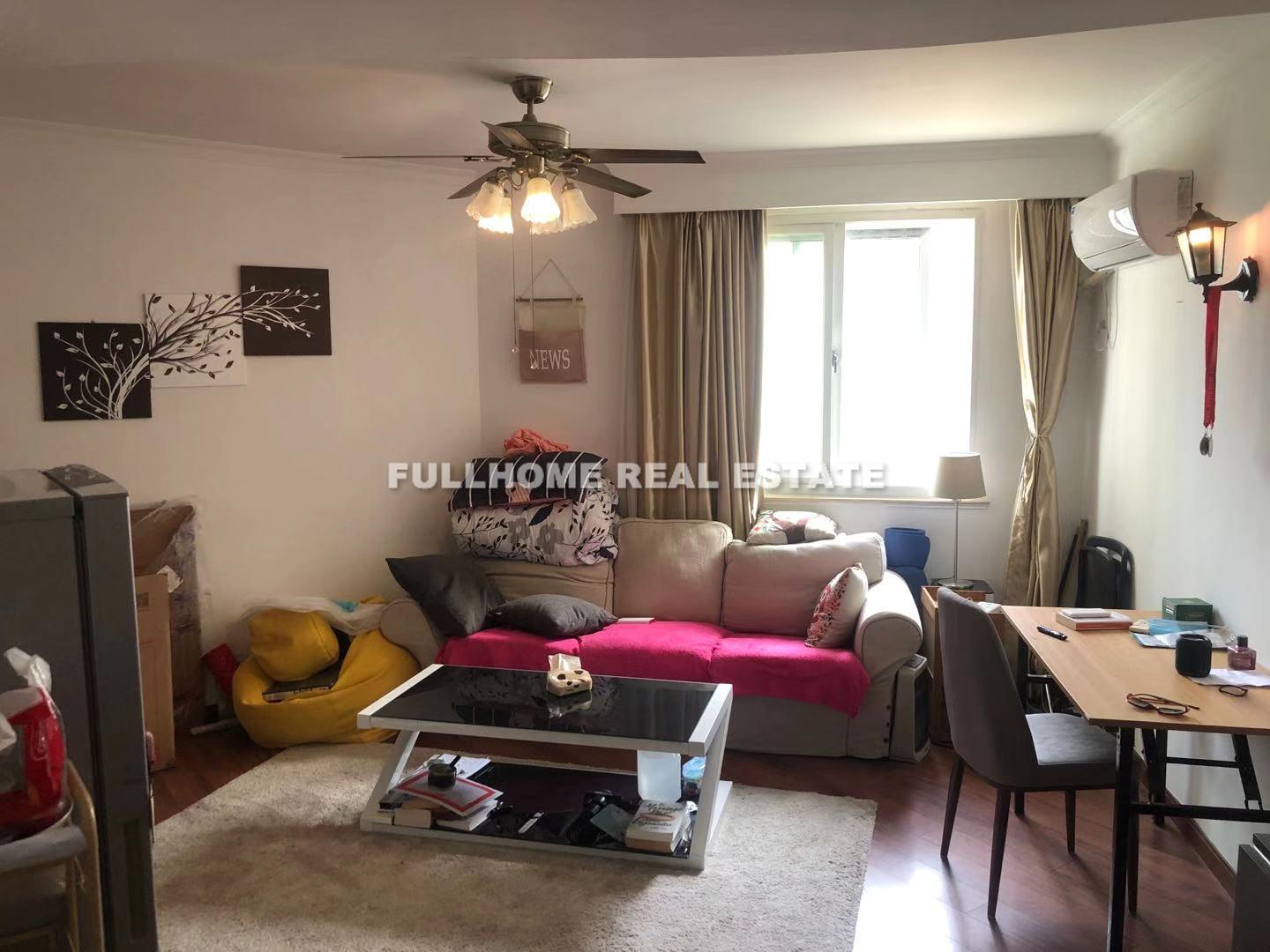 Same compound: Jinyan Apartment, 1 bedrooms in Shanghai