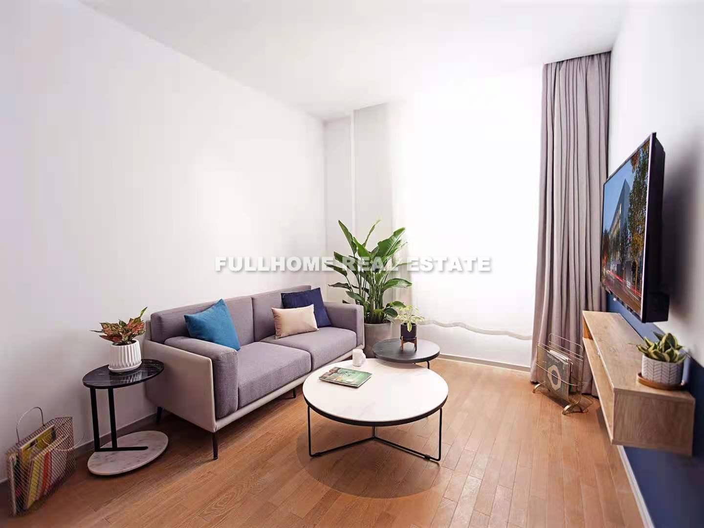 Base Serviced Apartment @West Longhua Road - 1 bedroom apartment in Shanghai, Downtown, Downtown