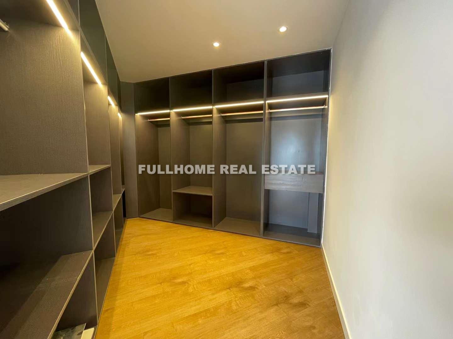 Jiahui Plaza - Interior view 5, Shanghai rental property