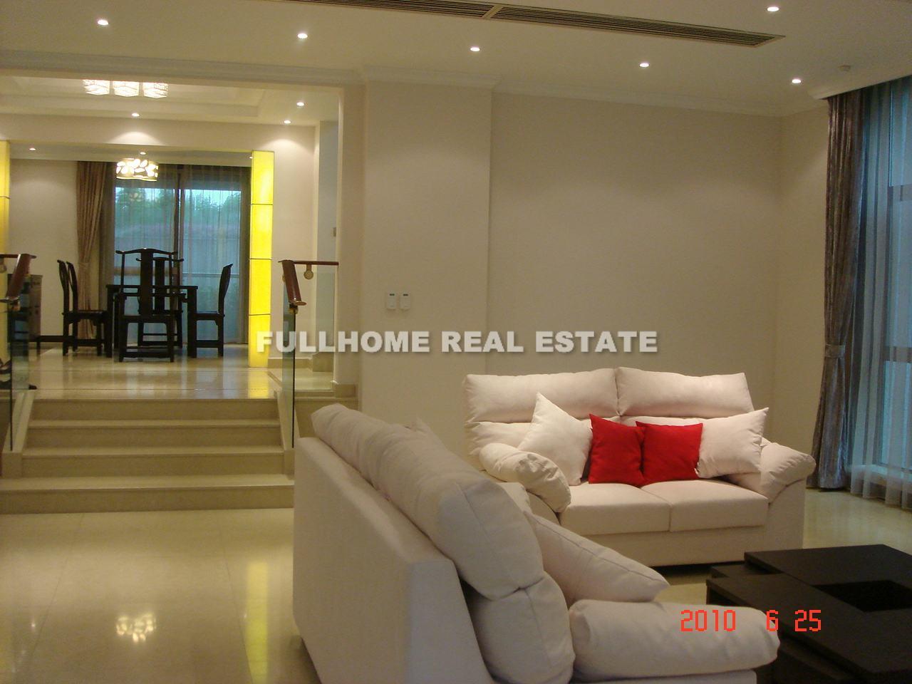 Shimao Lakeside Garden - 3 bedroom apartment in Shanghai, Jingqiao Green City, Pudong