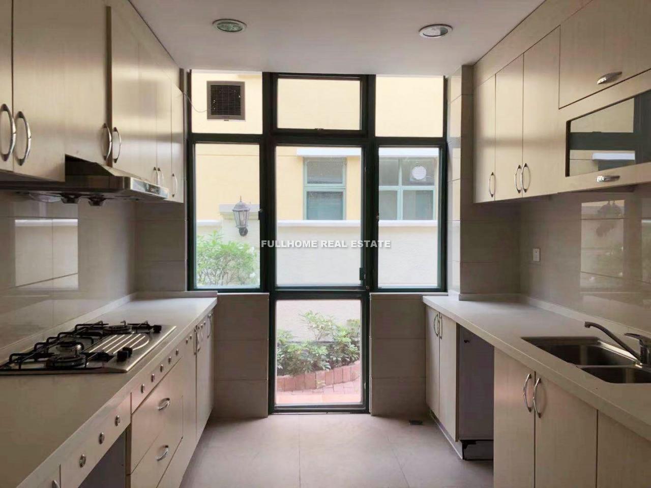 Golden Lake Garden - Interior view 6, Guangzhou rental property