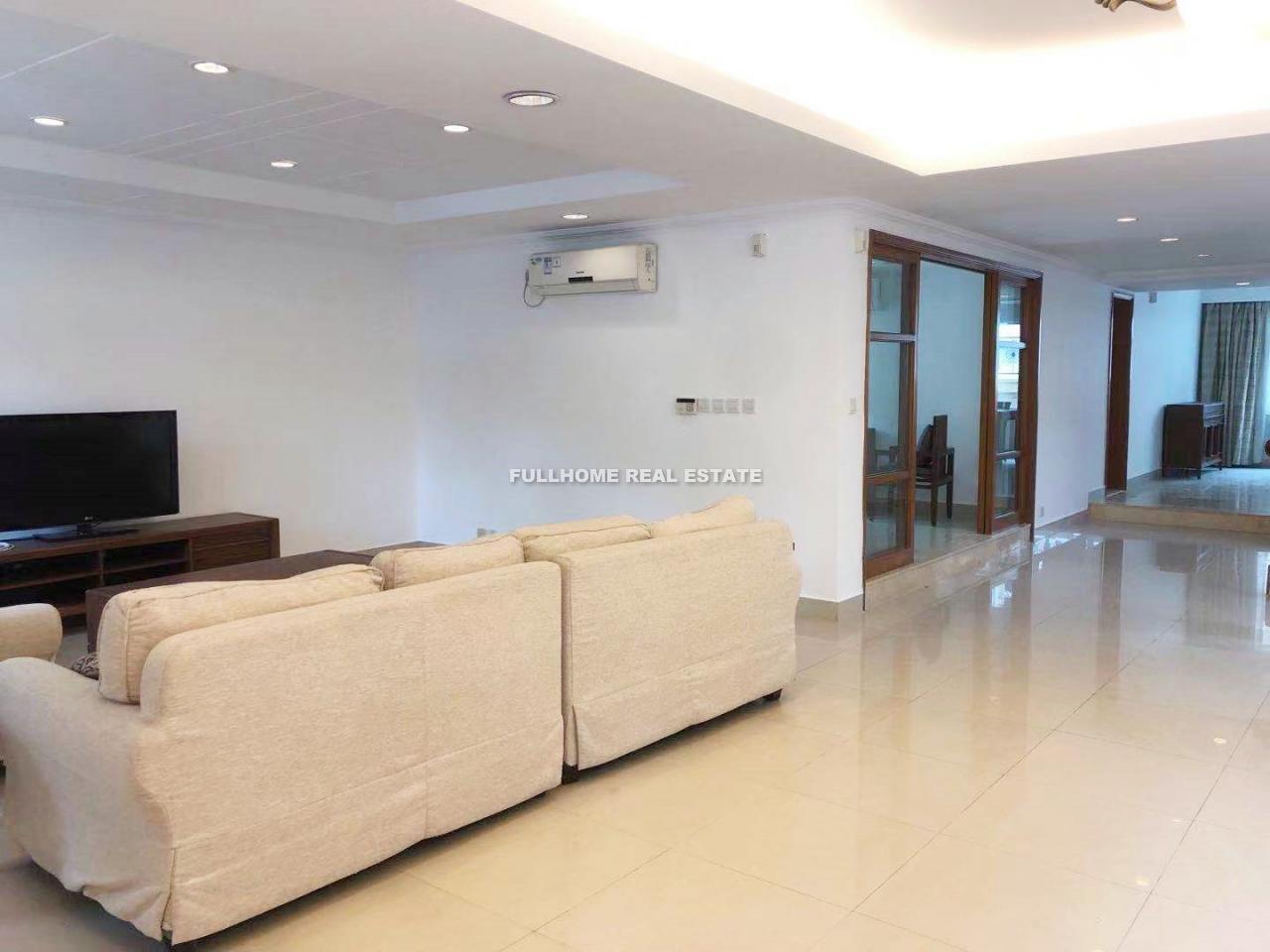 Golden Lake Garden - Interior view 5, Guangzhou rental property