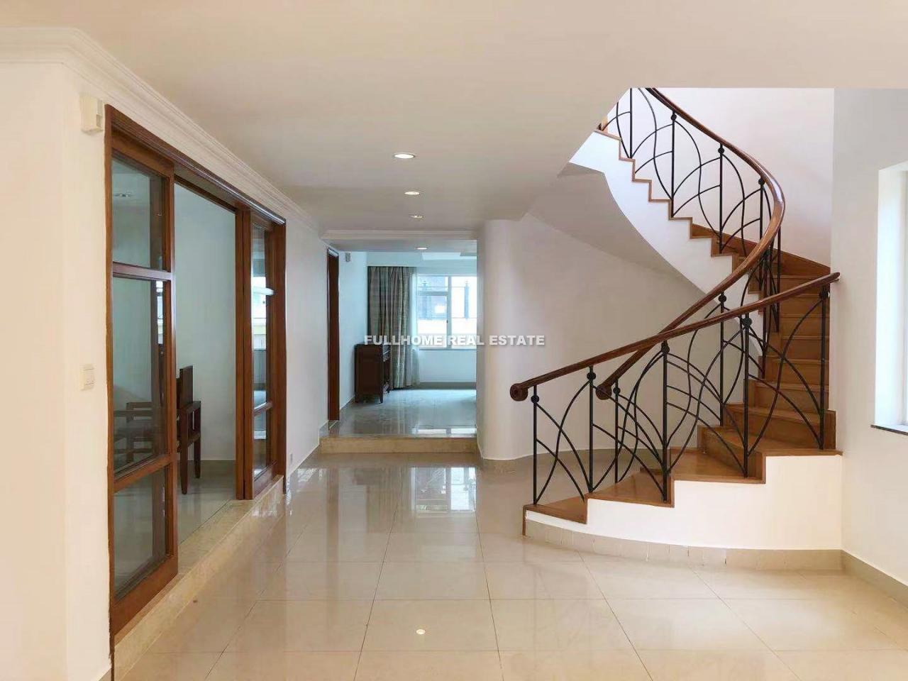 Golden Lake Garden - Interior view 7, Guangzhou rental property