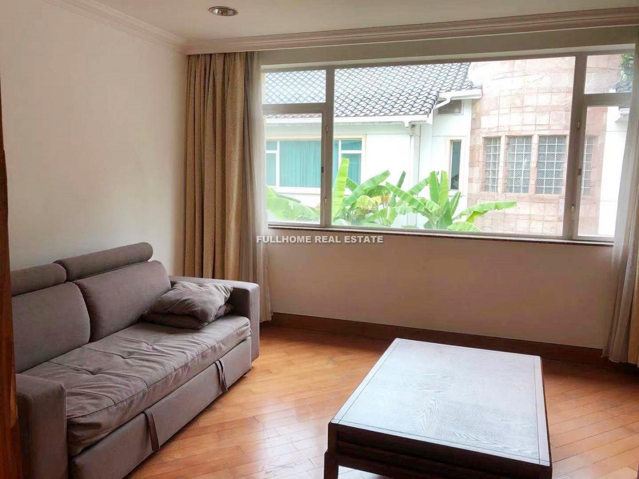 Golden Lake Garden - Interior view 16, Guangzhou rental property