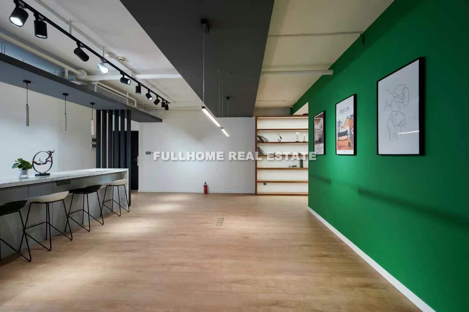 Shenyin Development Building - 4 bedroom apartment in Shanghai, Jing An, Downtown