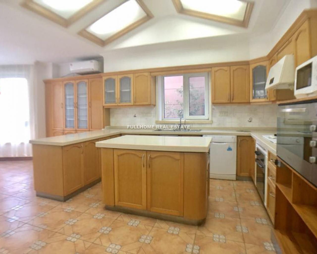 Similar property: Quanfa Garden, 4 bedrooms, 300 sqm in Beijing