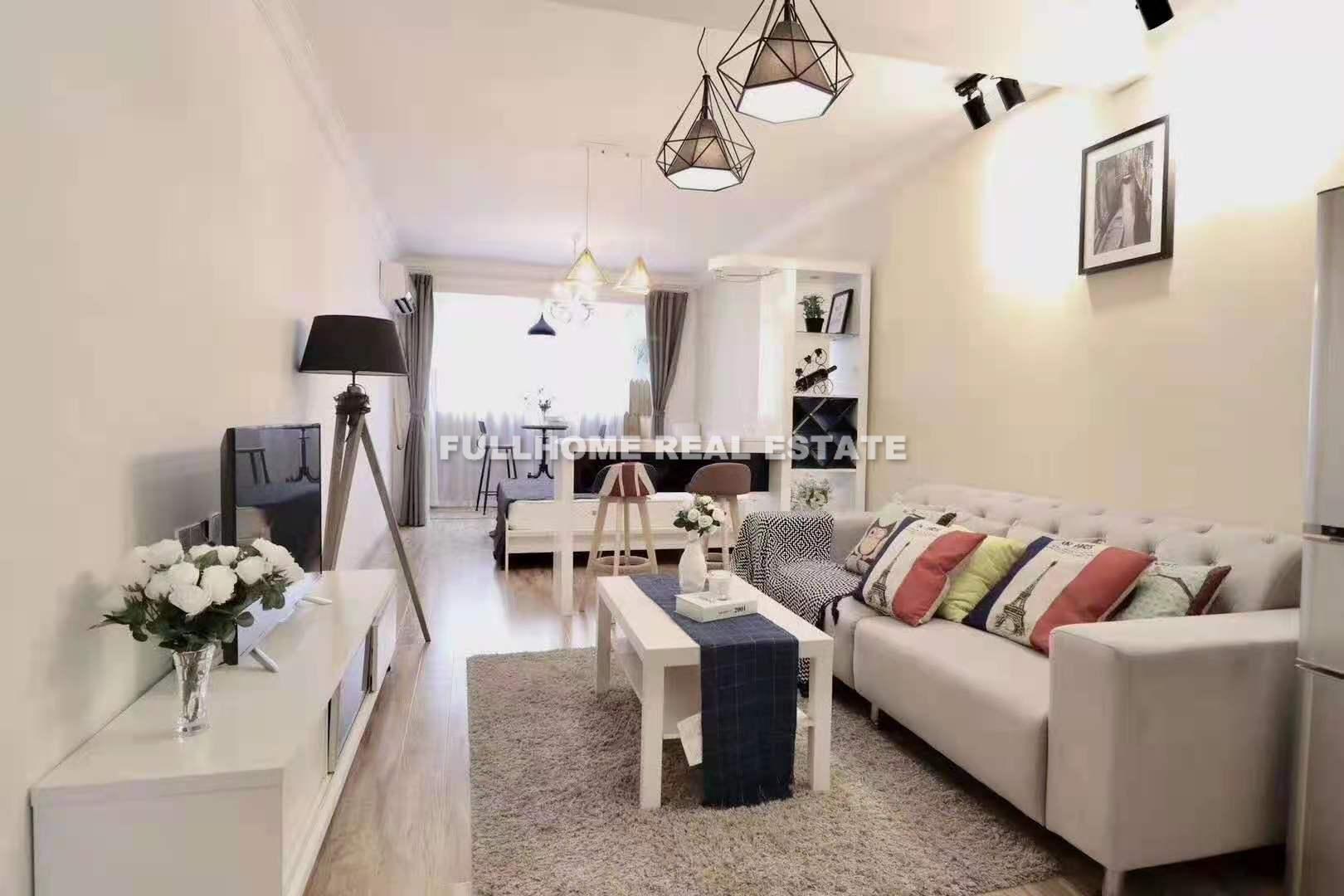Lane 1-2000 Kangding Road Old House - 1 bedroom apartment in Shanghai, Downtown, Downtown