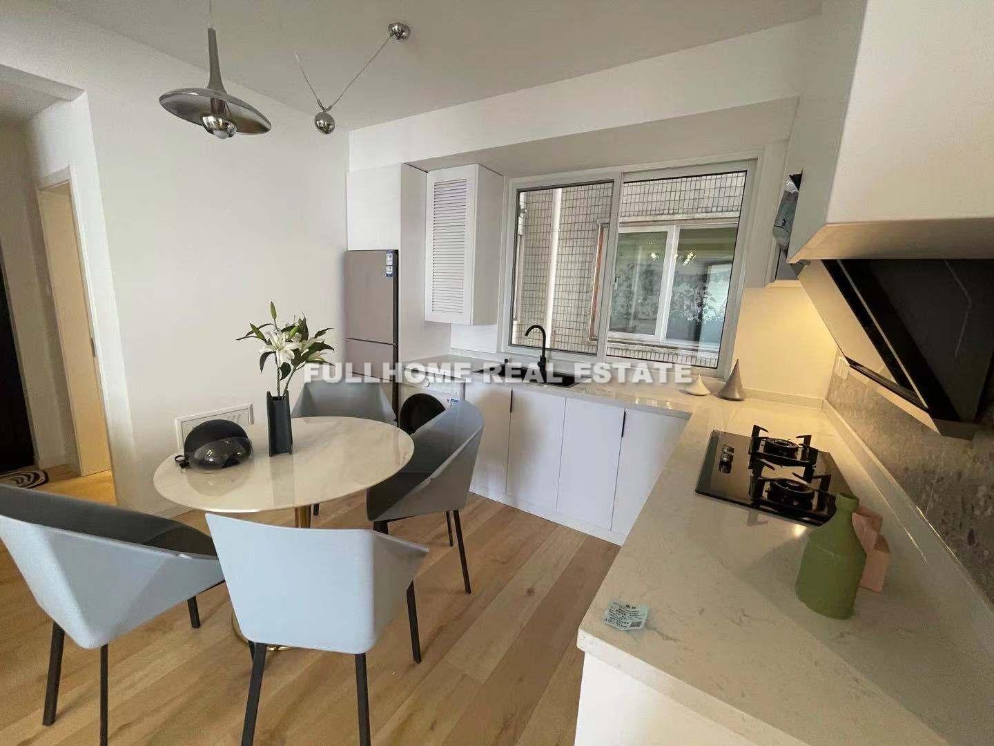 Ai He Mansion - 3 bedroom apartment in Shanghai, Downtown, Downtown