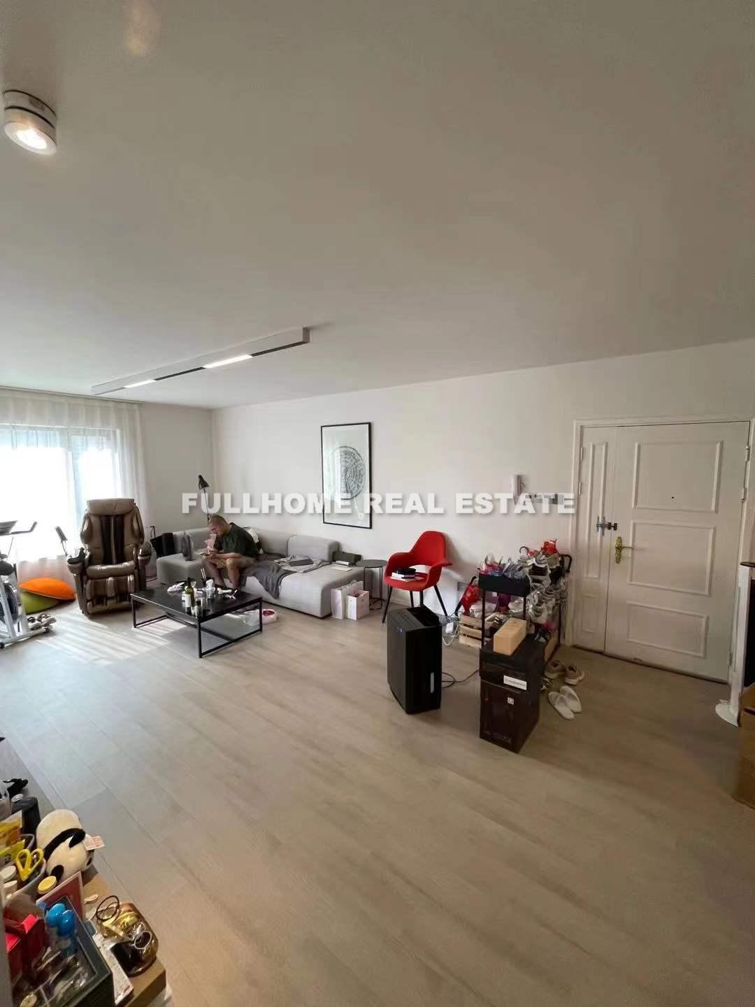 The Courtyards - 3 bedroom apartment in Shanghai, Jing An, Downtown