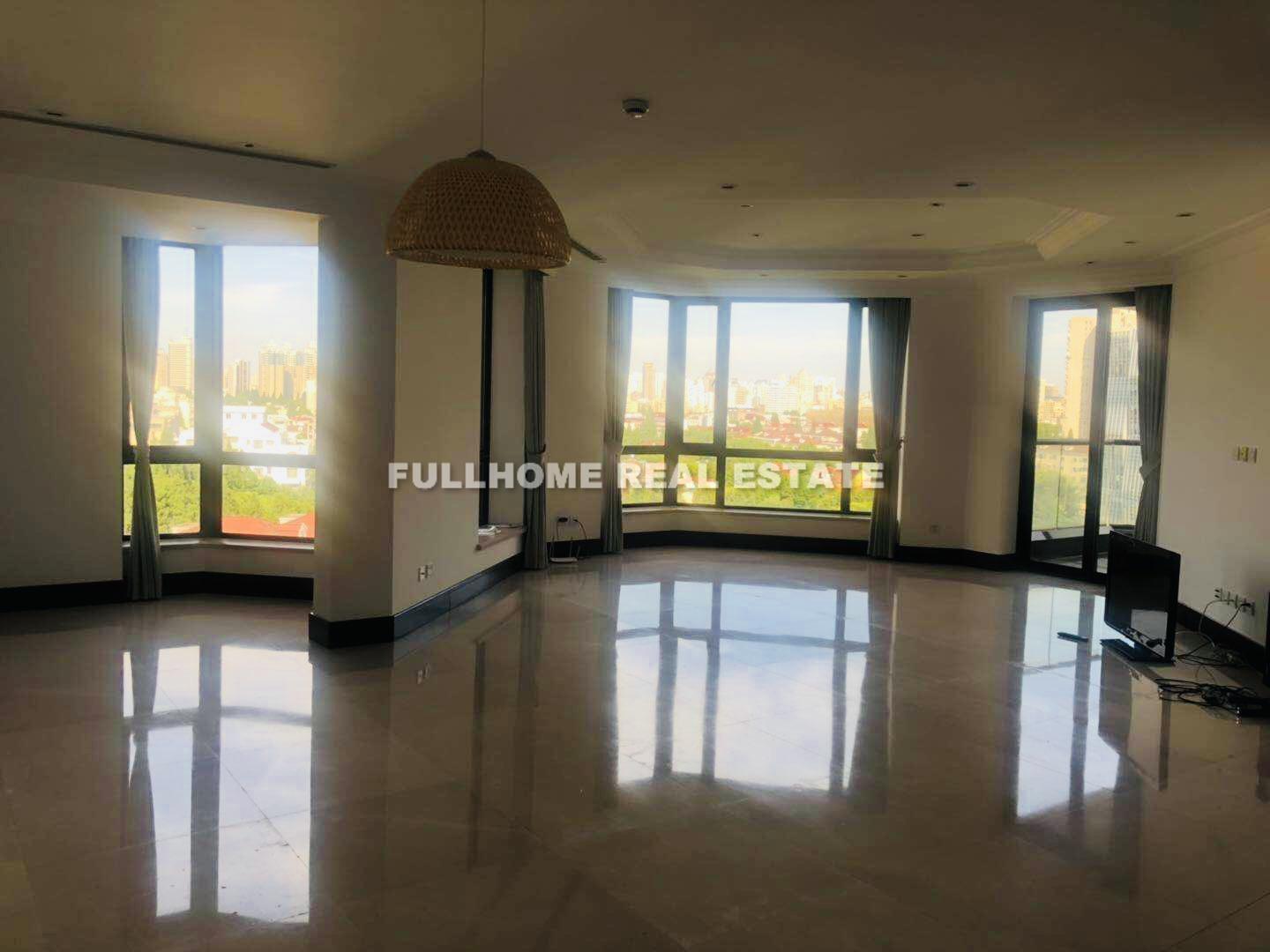Belgravia - 4 bedroom apartment in Shanghai, Jing An, Downtown