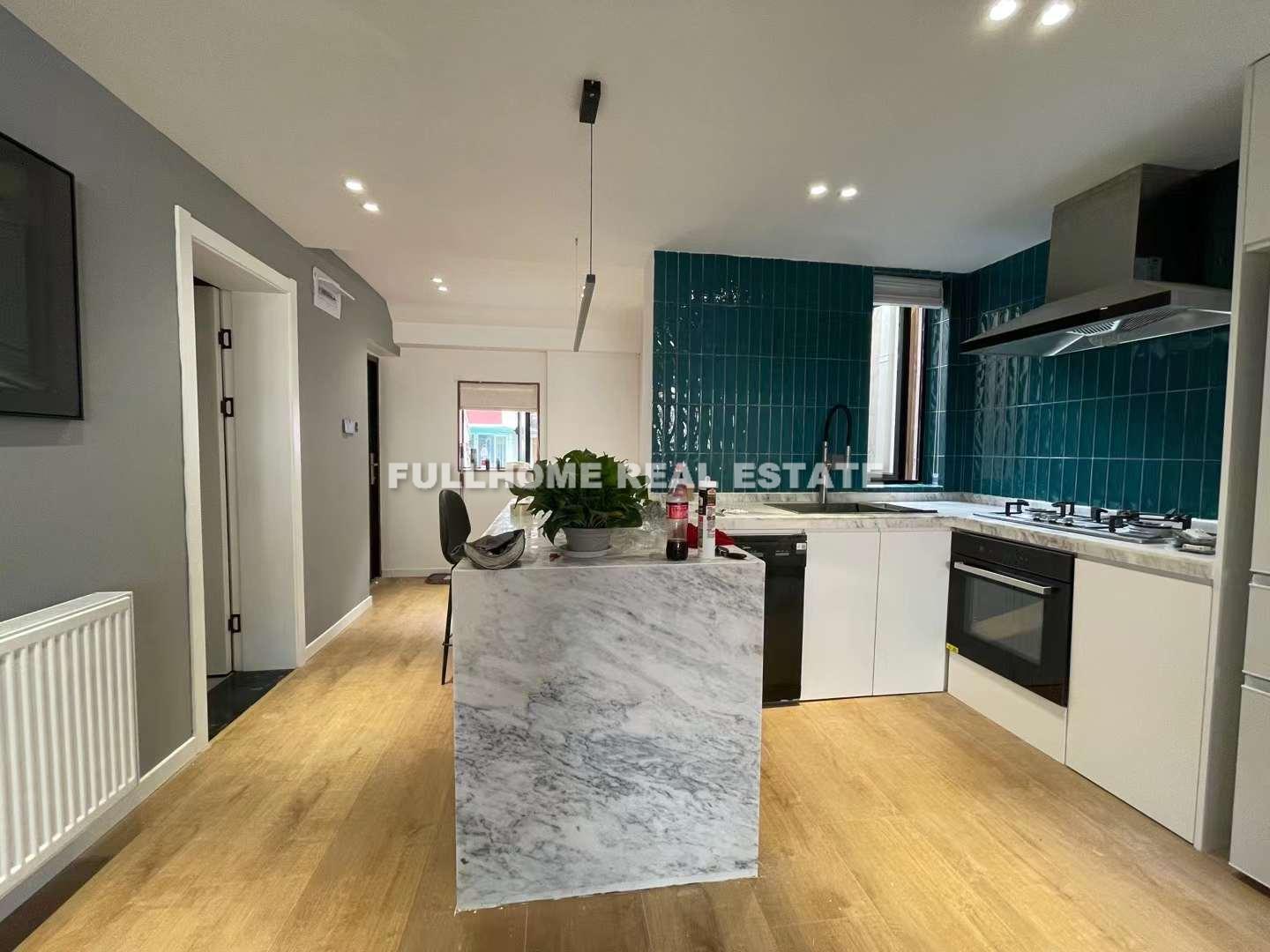 Lane 1-1000 North Shanxi Road Old House - Interior view 5, Shanghai rental property