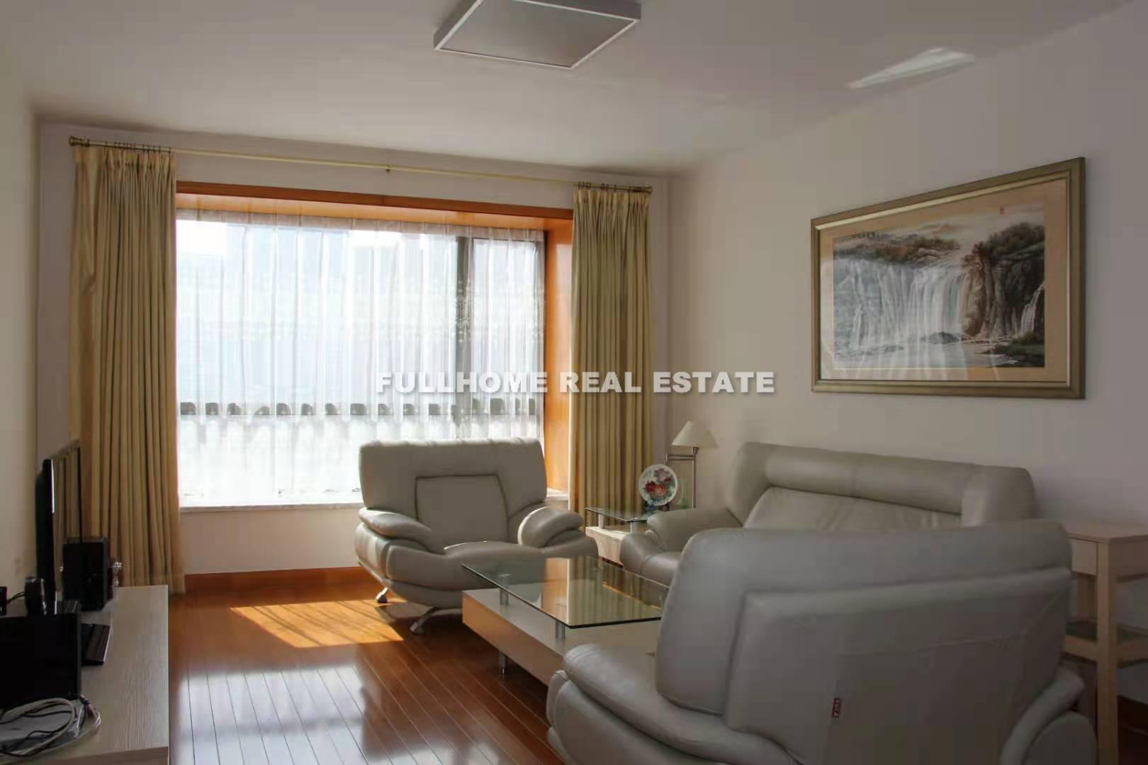 Shanghai Beach Xingchangcheng - 3 bedroom apartment in Shanghai, People Square, Downtown