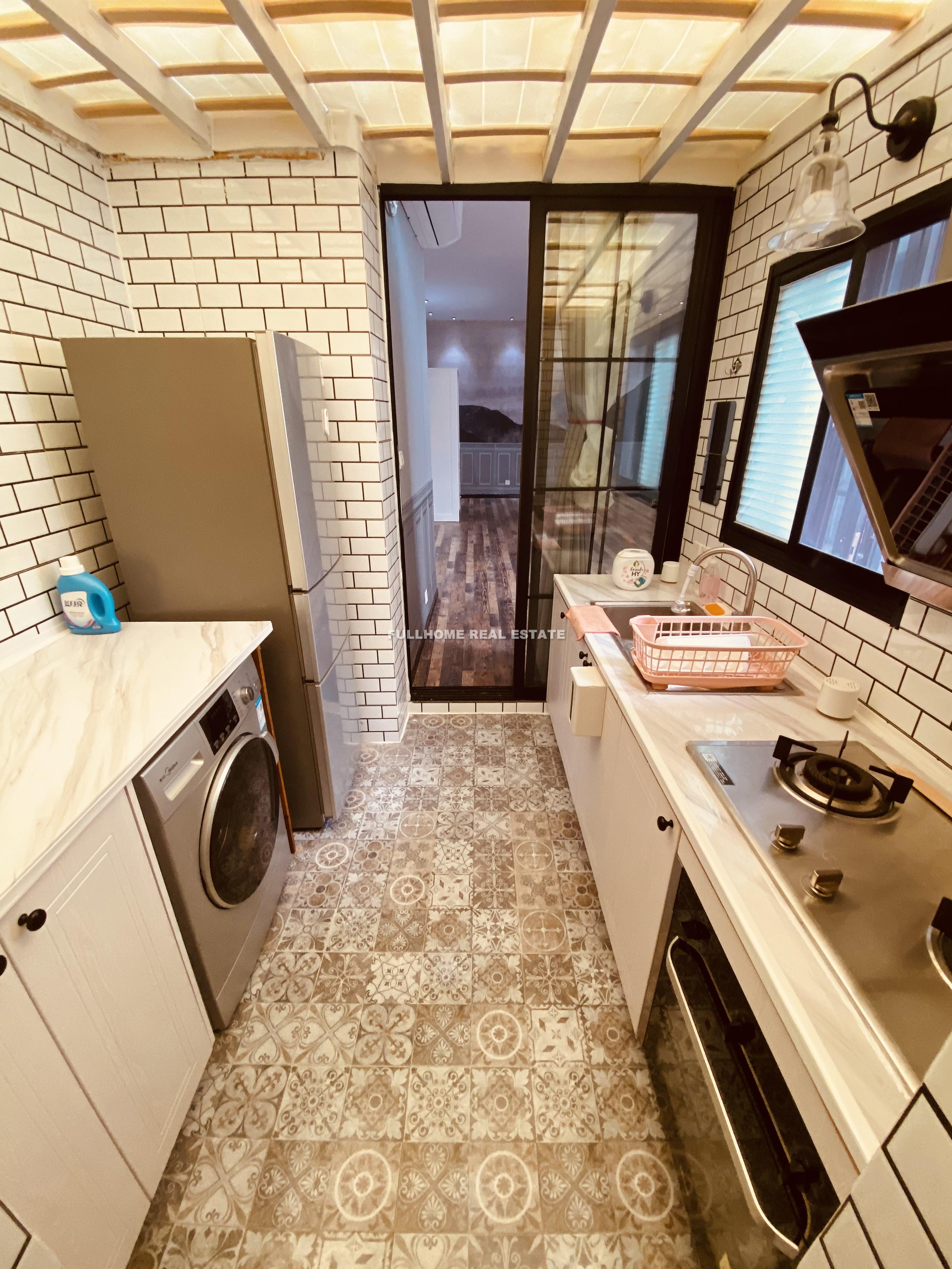 Lane 200-500 South Xiang Yang Road Old House - Interior view 7, Shanghai rental property