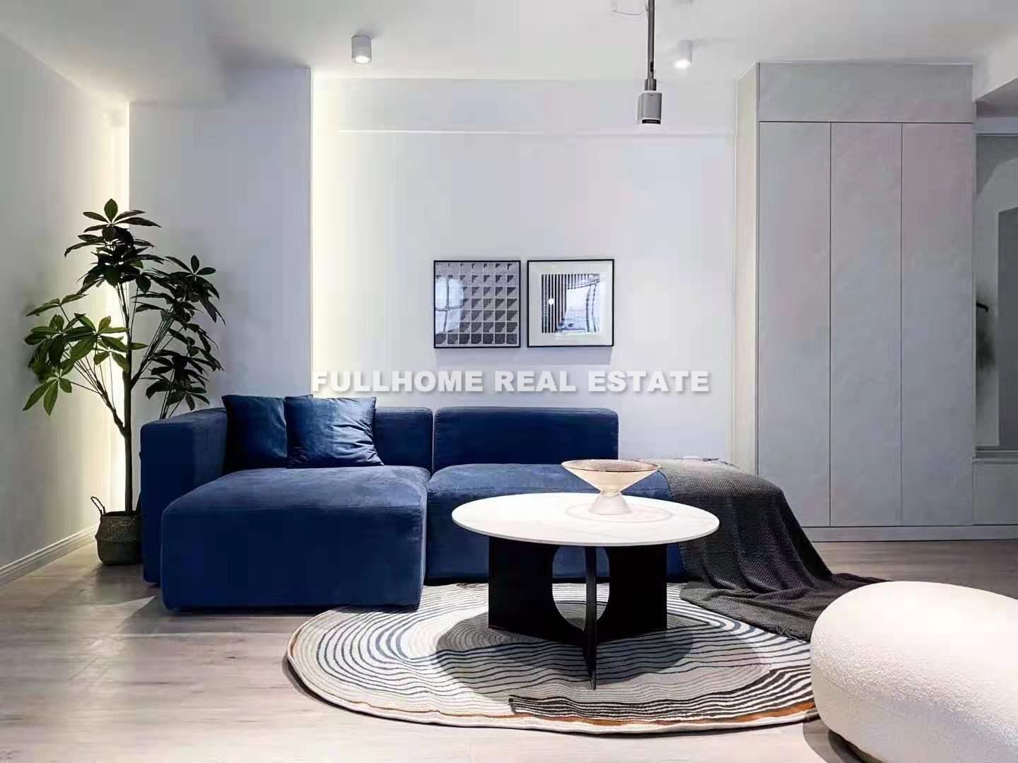 Same compound: Ming Da Apartment, 2 bedrooms in Shanghai