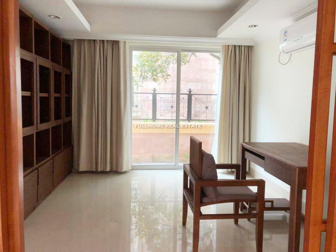 Golden Lake Garden - Interior view 5, Guangzhou rental property