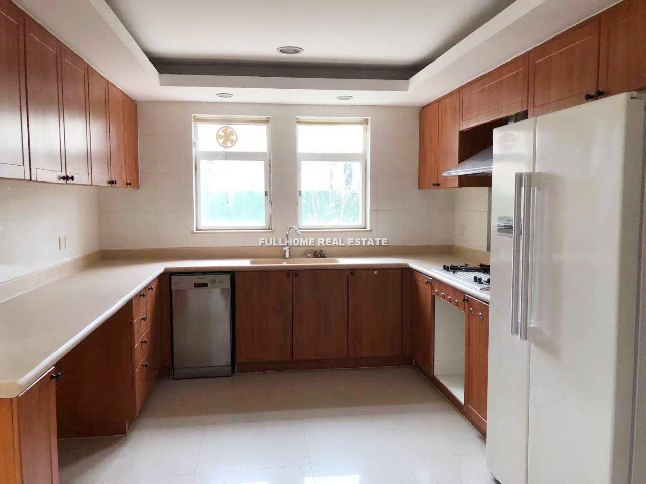 Golden Lake Garden - Interior view 9, Guangzhou rental property