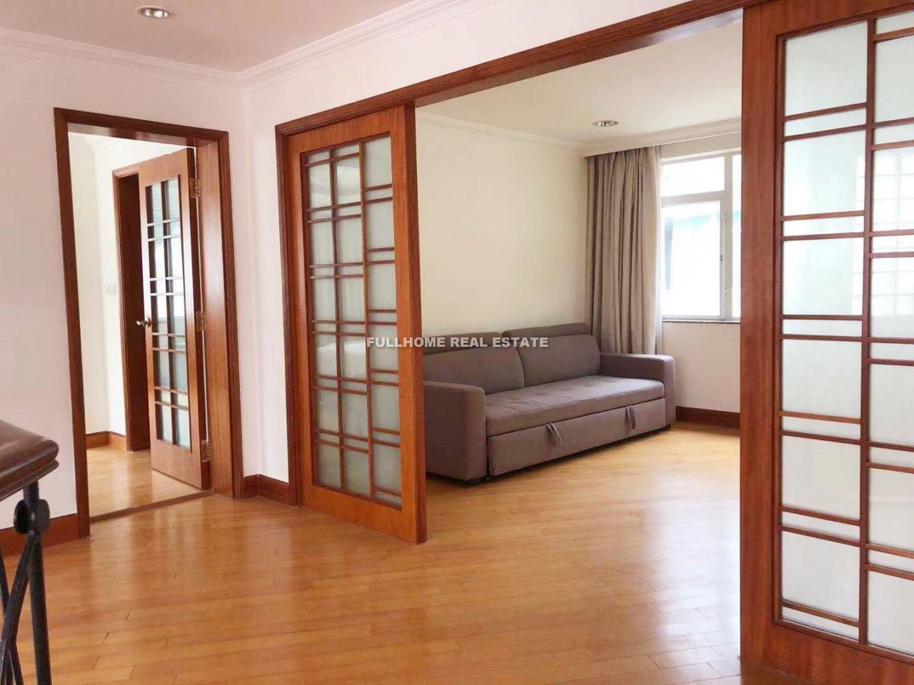 Golden Lake Garden - Interior view 11, Guangzhou rental property