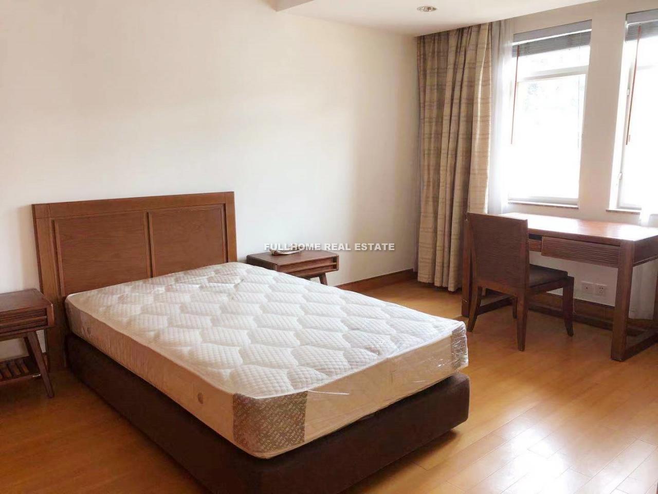 Golden Lake Garden - Interior view 18, Guangzhou rental property