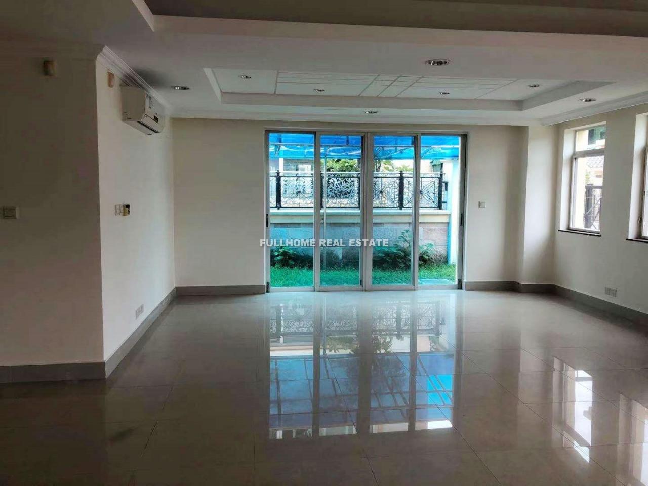 Golden Lake Garden - Interior view 4, Guangzhou rental property