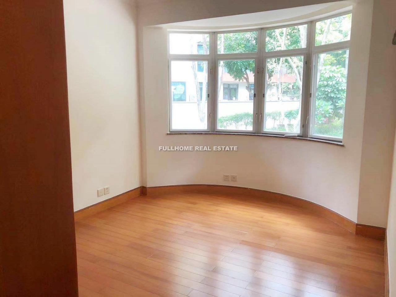 Golden Lake Garden - Interior view 11, Guangzhou rental property