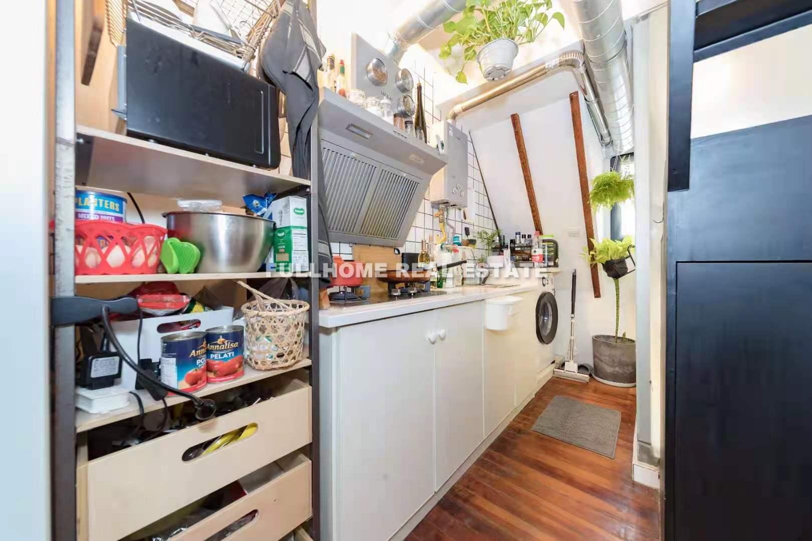 No.1-700 Xinhua Road Old House - Interior view 3, Shanghai rental property