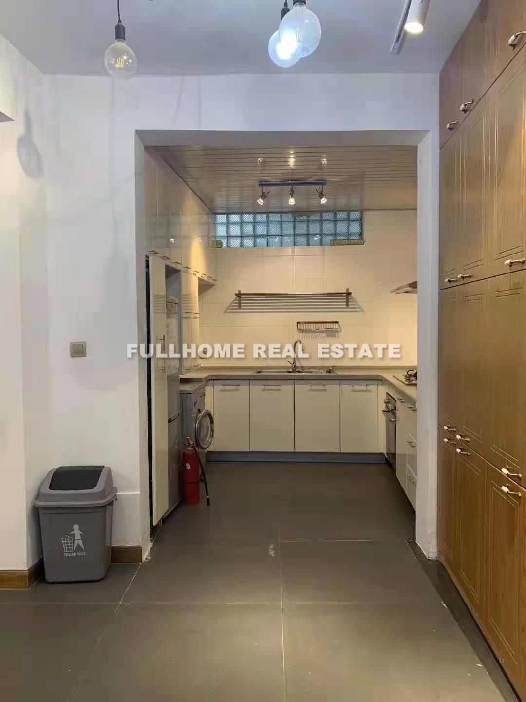 Lane1-500 Taiyuan Road Old House - Interior view 3, Shanghai rental property