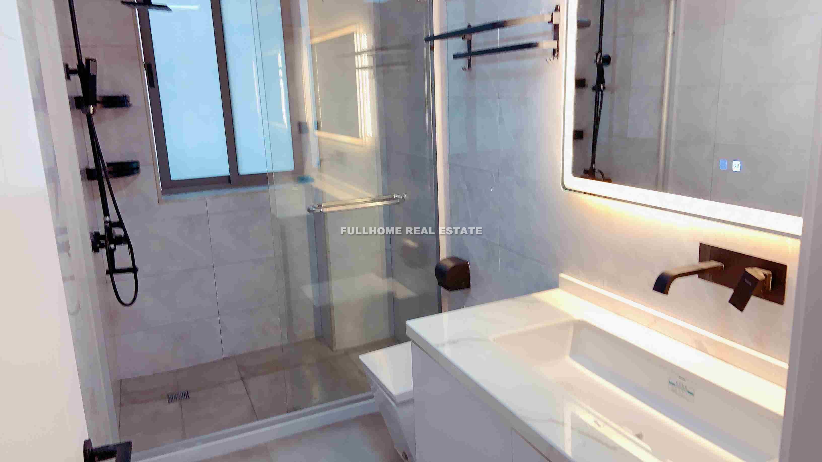 Oriental Golden Gate Garden - Interior view 15, Shanghai rental property